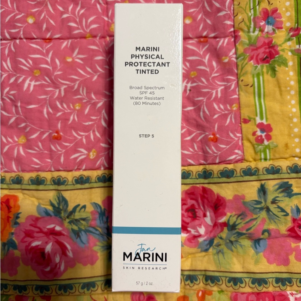 New Jan Marini Physical Protectant tinted Broad Spectrum spf 45 water resistant